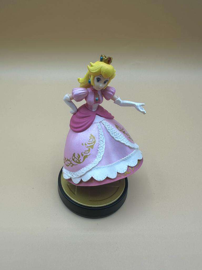 Amiibo Figurine N° 2 Princess Peach , occasion Sans Boite