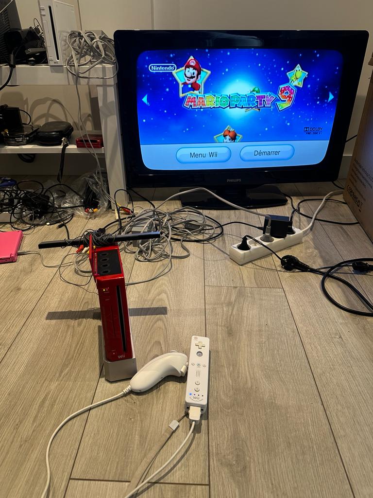 Nintendo Wii Rouge 25ème Anniversaire Mario , occasion