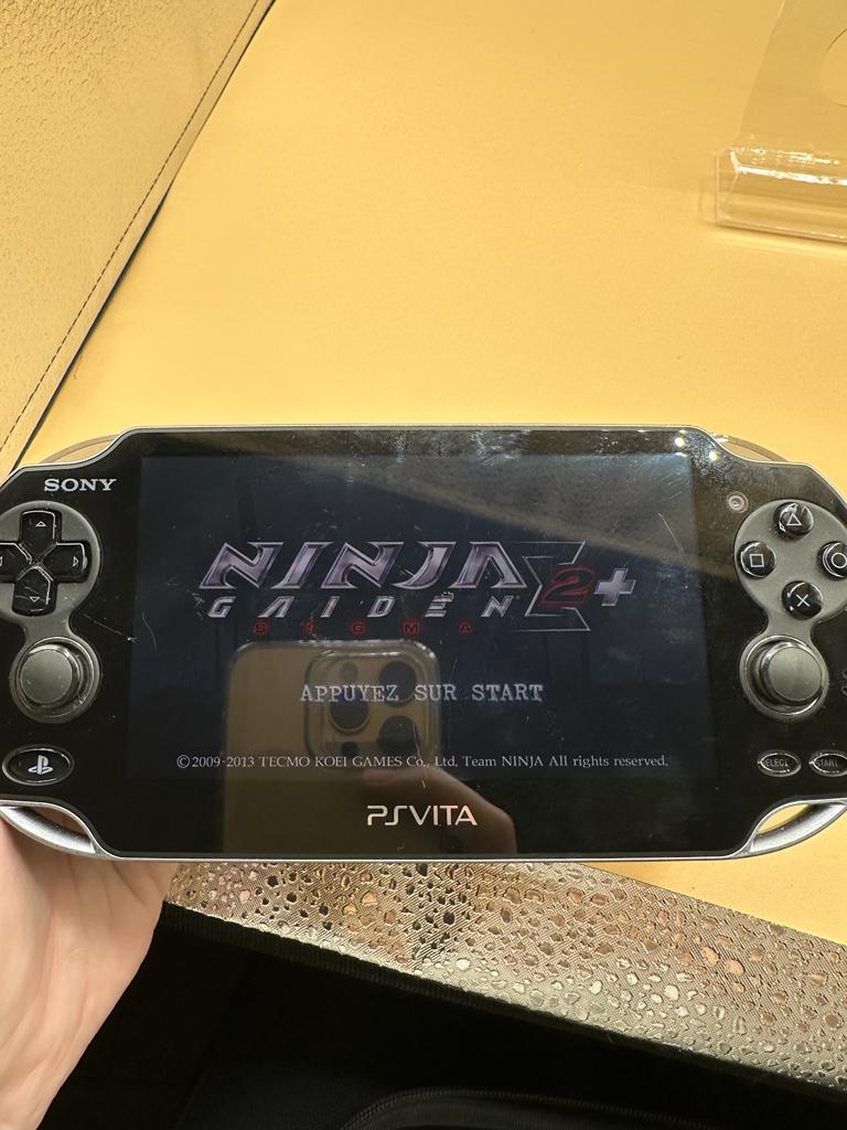 Ninja Gaiden Sigma 2 + Ps Vita , occasion